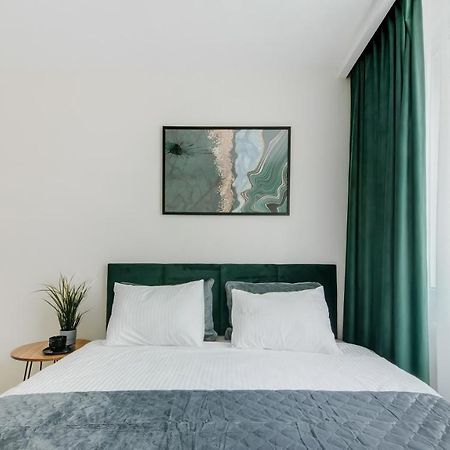 Stylish Apartment In Zverynas Вильнюс Экстерьер фото