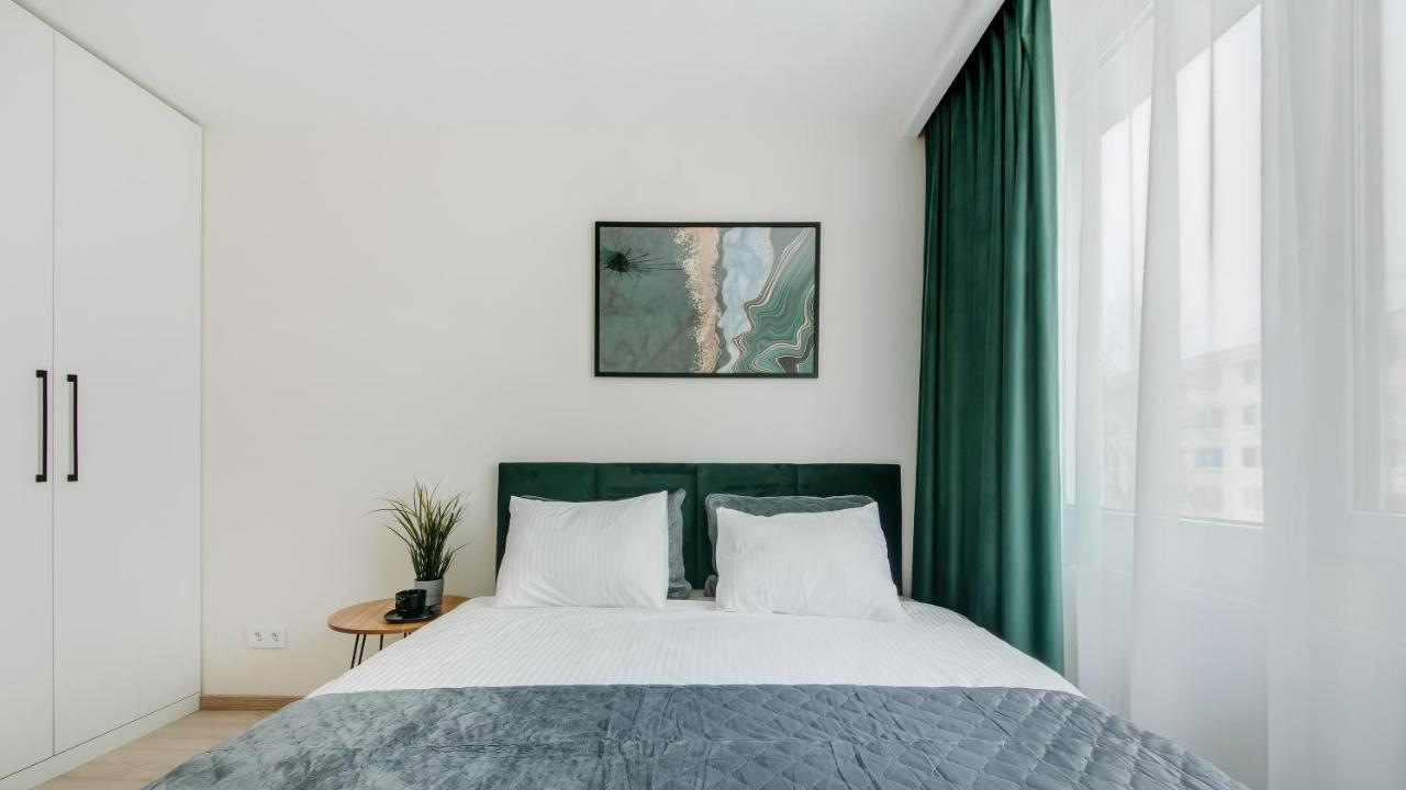 Stylish Apartment In Zverynas Вильнюс Экстерьер фото