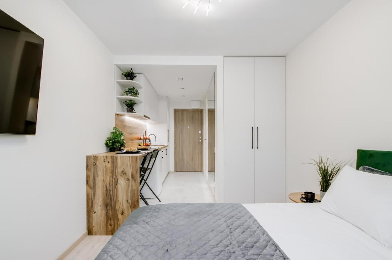 Stylish Apartment In Zverynas Вильнюс Экстерьер фото